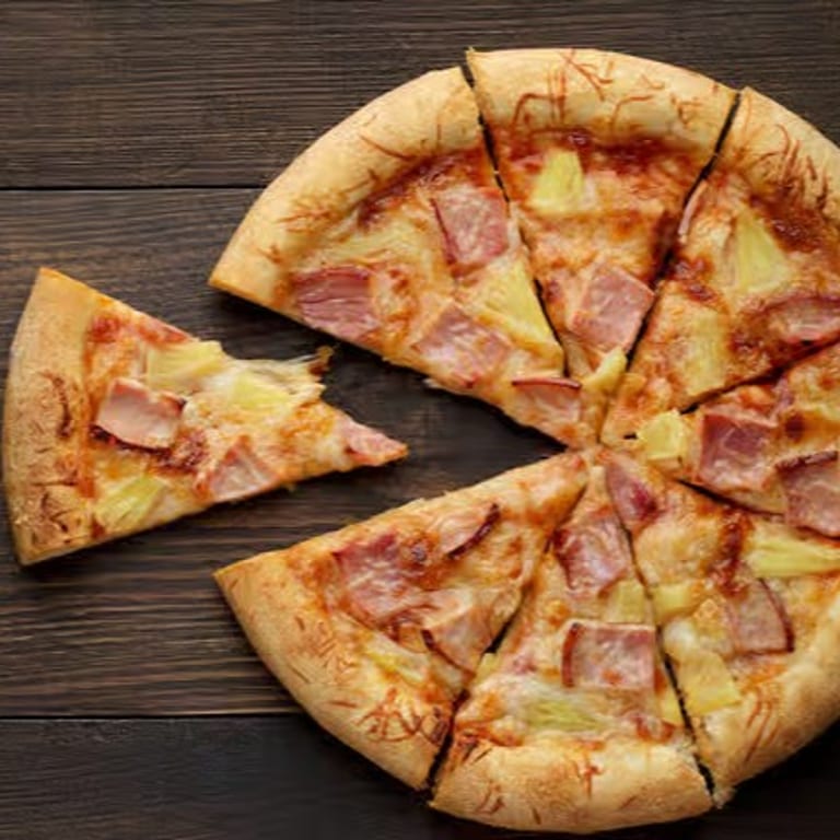 Hawaiian Pizza: A Tropical Twist on Pizza Classics