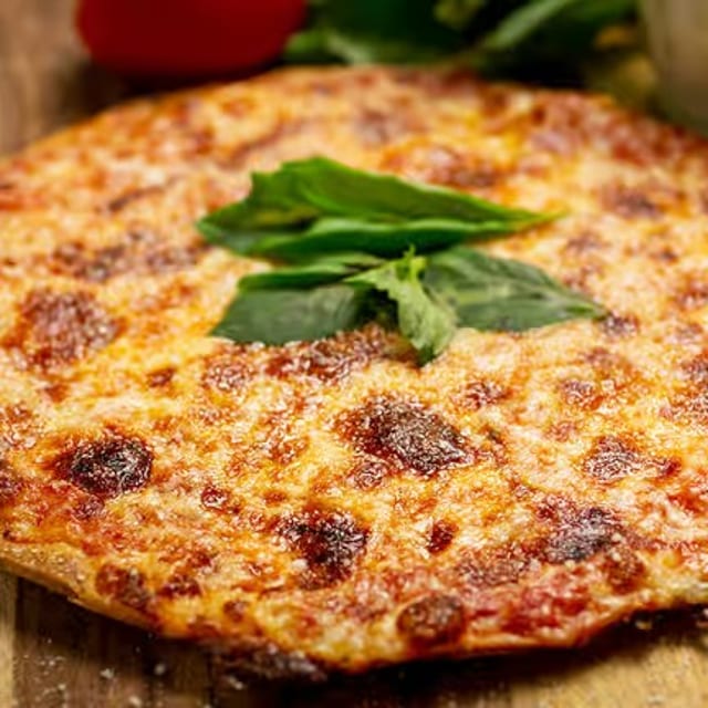 Build Your Own Pizza (12" Medium).